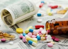 مجلس نباید به حذف ارز ترجیحی دارو و تجهیزات رای بدهد