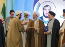مهدی یاوران سال در همایش دکترین مهدویت تجلیل شدند