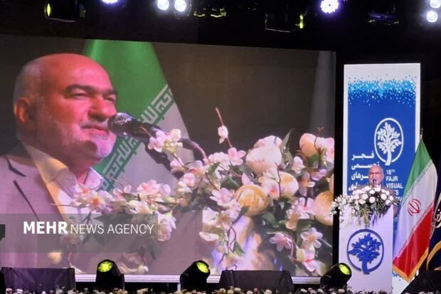 موالی زاده:هنرمندان پیوندی میان دغدغه اجتماعی و زیبایی هنر پدید آوردند