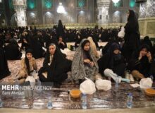 میزبانی حرم مطهر امام رضا(ع) از ۴ هزار معلم مشهدی در ضیافت افطار