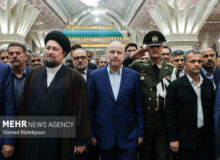 نمایندگان مجلس با آرمان‌های امام خمینی(ره) تجدید میثاق کردند