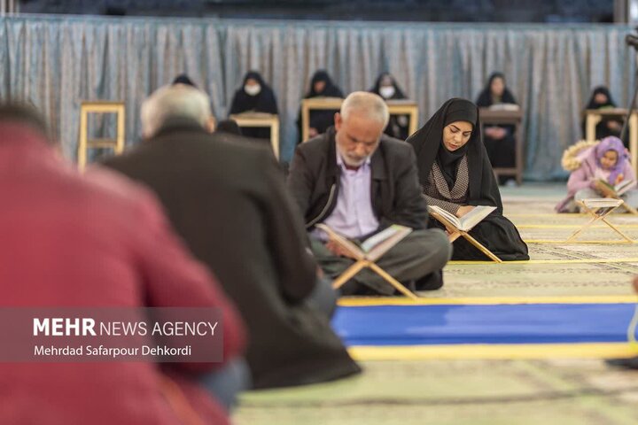 نهضت «زندگی با آیهها» برای سومین سال پیاپی در زرقان برگزار میشود