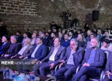 هجدهمین جشنواره ملی هنرهای تجسمی فجر در خوزستان آغاز به کار کرد