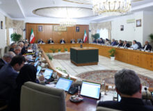 پزشکیان: حضور هنرمندان در صحنه در فضای غبارآلود اخیر قابل تقدیر است