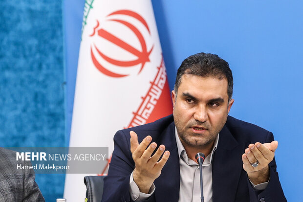 پوردهقان: حضور مردم در ۲۲ بهمن مهم‌ترین پشتوانه امنیت و ثبات کشور است