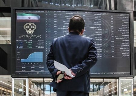 پیش‌بینی بورس فردا سه شنبه ۱۴ بهمن ۱۴۰۴/ ورود پول به بورس ادامه خواهد داشت؟