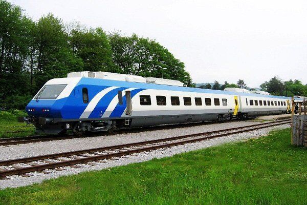 آمادگی ناوگان قطارهای حومه‌ای در وضعیت مطلوب قرار دارد