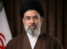 آیت‌الله سید مجتبی خامنه‌ای سومین رهبر جمهوری اسلامی ایران شد