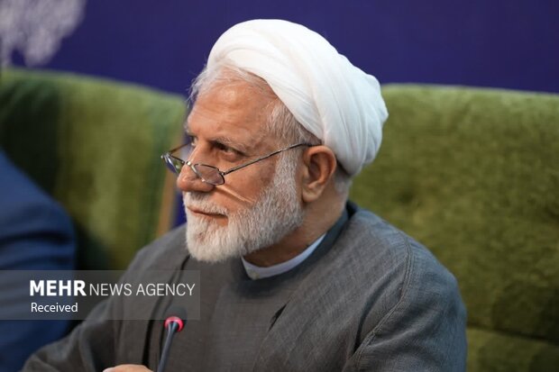 احمدی: اعلام رسمی رهبر جدید احتمالاً در روزهای آینده انجام میشود