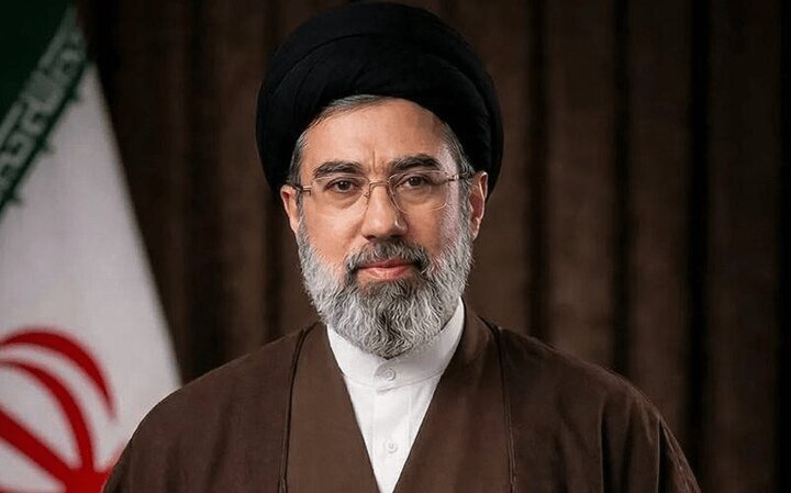 اعلام بیعت حزب موتلفه اسلامی با سومین رهبر انقلاب اسلامی