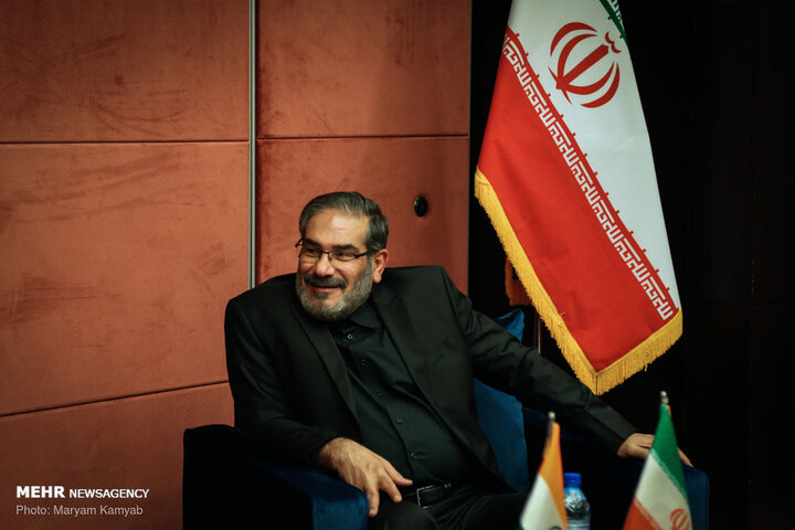 امیر: شهید شمخانی از ستون‌های اقتدار دفاعی کشور بود