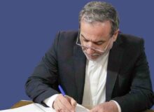انتقاد عراقچی از عدم مسئولیت‌پذیری شهروندان آمریکایی در قبال جنگ