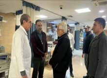 بازدید عارف از اورژانس بیمارستان سینا و عیادت از مجروحان و بیماران