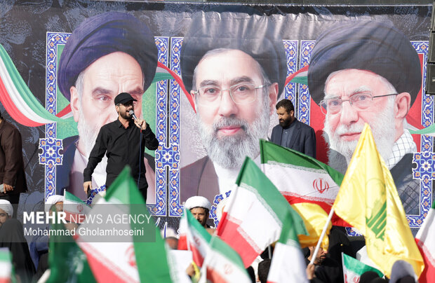 بیانیه جمعیت خدمتگزاران آبادانی به مناسبت انتخاب سومین رهبر انقلاب