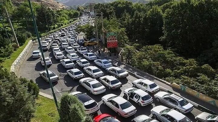 ترافیک در آزادراه تهران ــ شمال همچنان سنگین است