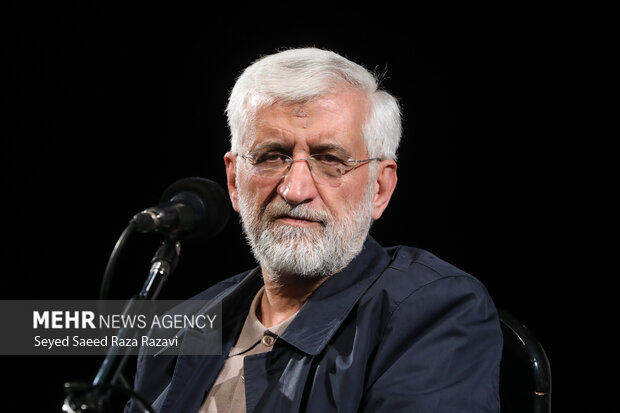 جلیلی: قدرت ایران، آمریکا را پای میزِ واقعیتها نشاند