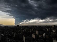 دود سیاه در آسمان تهران تا چه اندازه خطرناک است؟