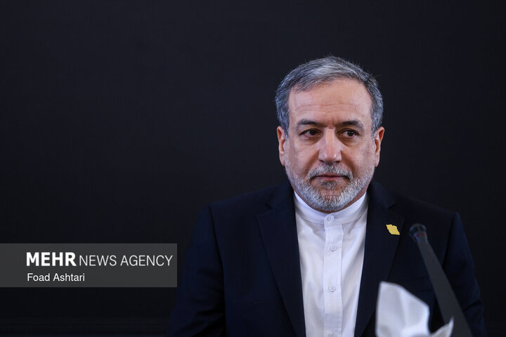 عراقچی: اسرائیل باید به خاطر جنایات جنگی خود مجازات شود