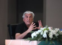 واکنش رضا کیانیان به حمله آمریکا و اسرائیل به ایران