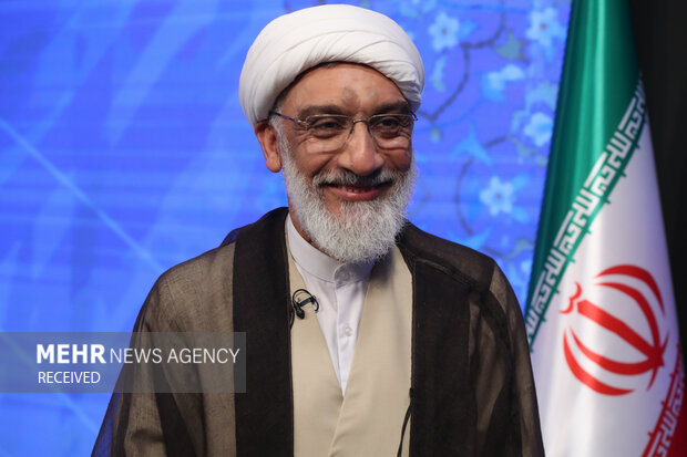 پورمحمدی انتخاب آیت‌الله خامنه‌ای به عنوان رهبر انقلاب را تبریک گفت
