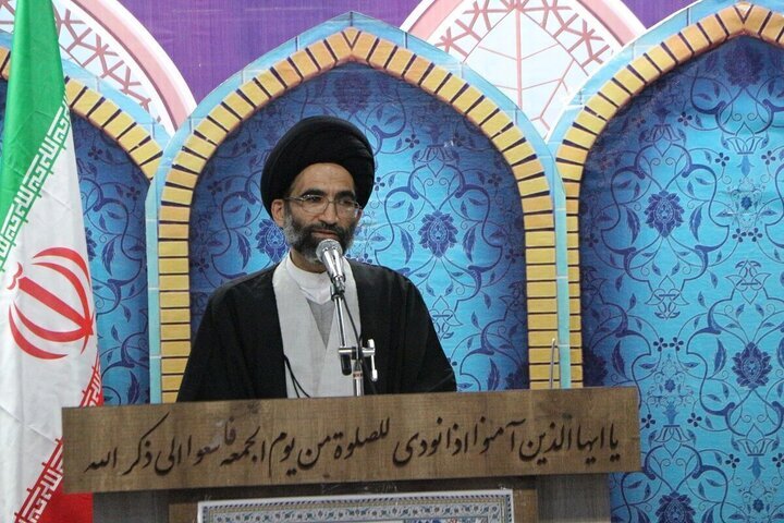 پیام تبریک و اعلام بیعت امام جمعه کاشان با رهبر معظم انقلاب