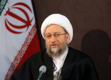 آیت‌الله آملی لاریجانی: شکست دشمن، مرهون اتحاد و بلوغ ستودنی ملت است