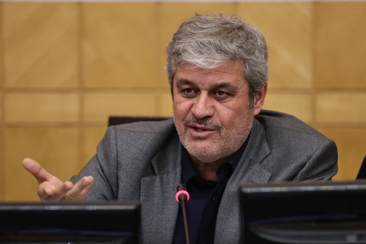 تاجگردون: با توجه به شرایط کشور، اصلاح قانون بودجه ضروری است