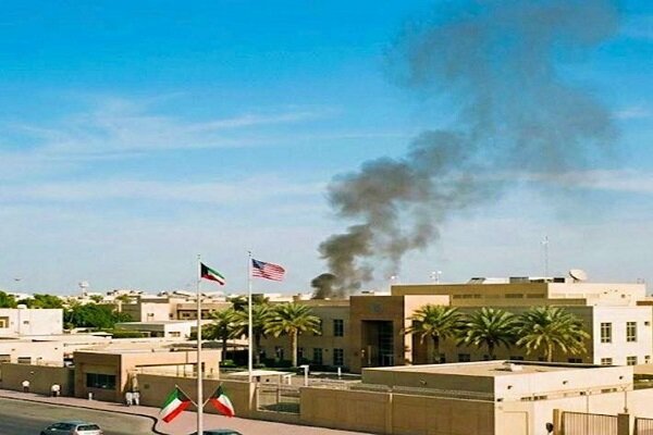 تایمز: ایران ضربات سنگینی به پایگاههای آمریکا وارد کرده است