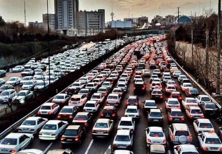 ترافیک سنگین در آزادراه ساوه-تهران | انسداد دو محور شریانی کشور
