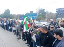 تشکیل زنجیره انسانی در مقابل نیروگاه حرارتی تبریز + تصاویر