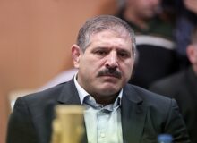 عباس جدیدی کلاشینکف بدست در ایست بازرسی+ عکس