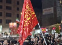 کاشانی ها همچنان در میدان پای کار انقلاب