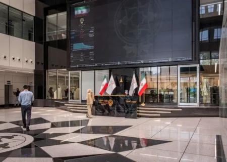 بورس تهران در مسیر رکوردشکنی / ارزش معاملات به ۵۴ همت رسید