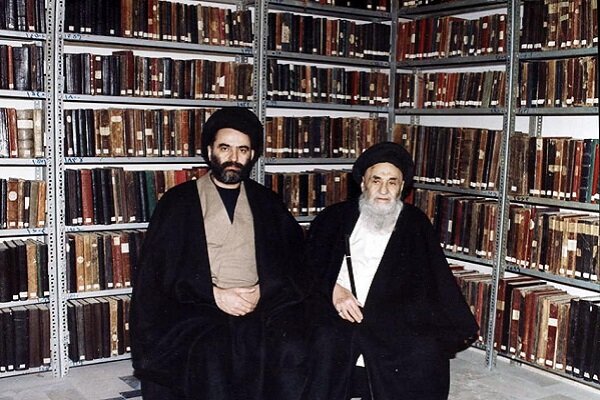 جهان اسلام به این روحانی اهل ادب می‌بالد