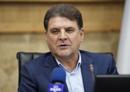 زینی وند: برخی از اقلام اساسی تحت تاثیر جنگ باعث گرانی شدند