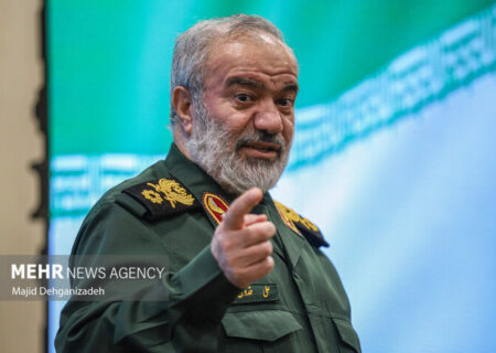 سردار فدوی: ماهها با ابرقدرت دنیا جنگیدیم و او را مستاصل کردیم