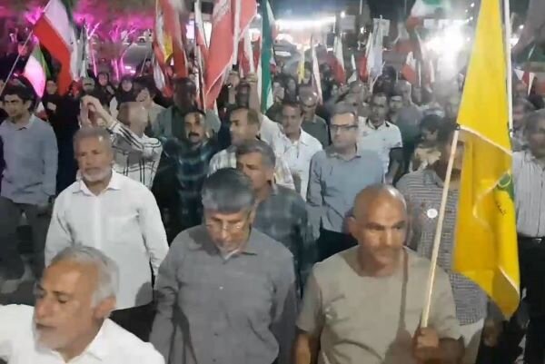 صدمین شب حضور حماسی مردم آب پخش همراه با مقاومت و ایستادگی
