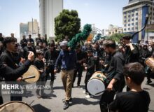 عزاداری مردم کازرون در تاسوعای حسینی
