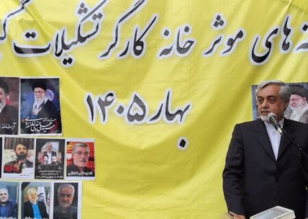 فرماندار رشت: نگاه دولت به جامعه کارگری حمایتی و همراهانه است