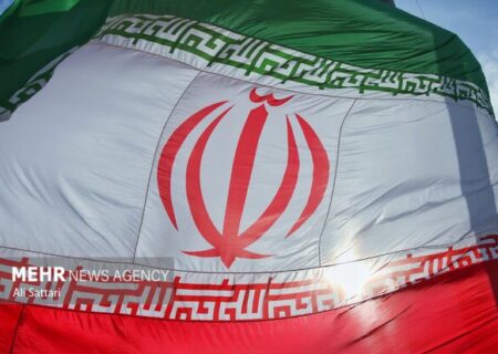 محمدپور: به هرگونه تجاوز پاسخی قاطع و پشیمان کننده می دهیم