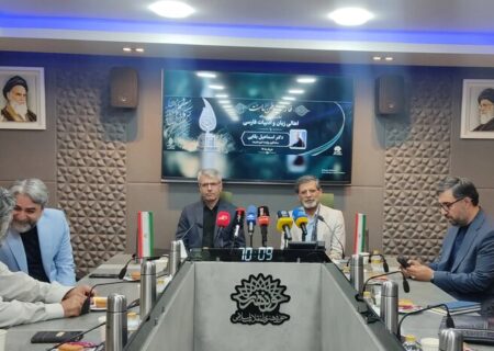 نشان «پارسی جان» به بقایی رسید