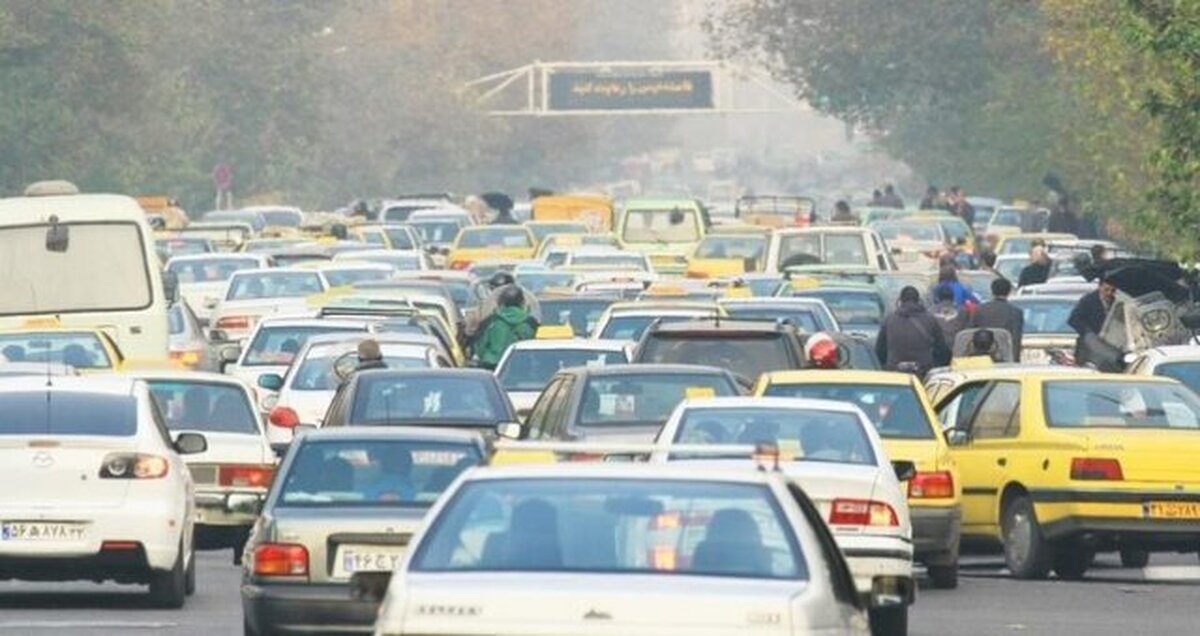 نقش پررنگ خودروهای فرسوده در مصرف بنزین / چرا بنزین بیش از حد مصرف می‌شود؟
