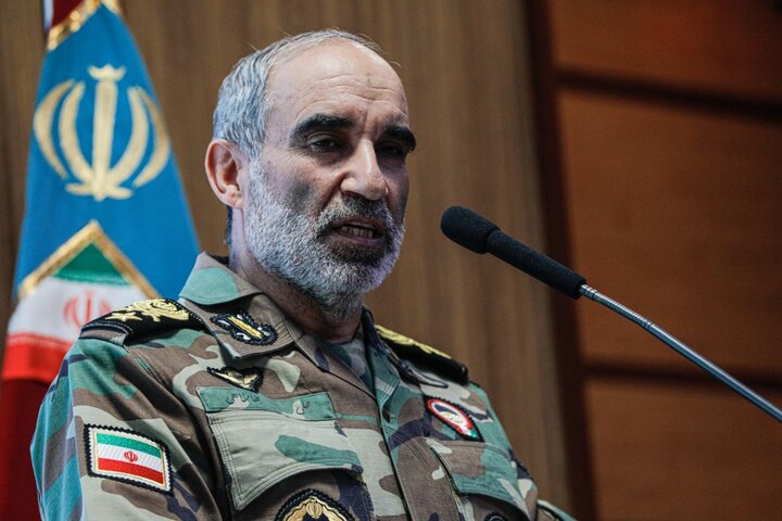 نیروی زمینی ارتش از هیچ تلاشی برای حفظ اسلام و ایران دریغ نخواهد کرد