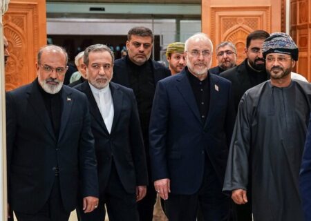 هیئت «میناب ۱۶۸» مسقط را به مقصد تهران ترک کرد