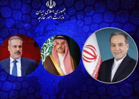 گفتگوی تلفنی وزیر خارجه کشورمان با وزرای امور خارجه ترکیه و عربستان