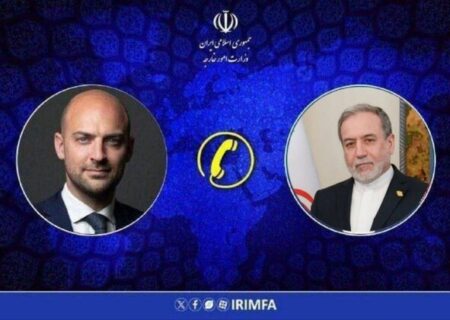 اعتراض عراقچی به رفتار نامتعارف دو دیپلمات فرانسوی در تهران