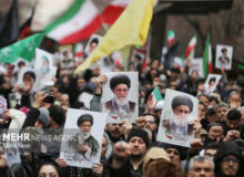 باز هم رهبر ما را کنار هم جمع کرد؛ سیاستمداران مردم ایران را نشناختند!