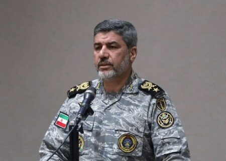 سخنگوی ارتش: آمریکا نمی‌تواند تنگه هرمز را باز کند