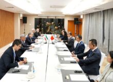 عراقچی با وزیر خارجه چین دیدار کرد