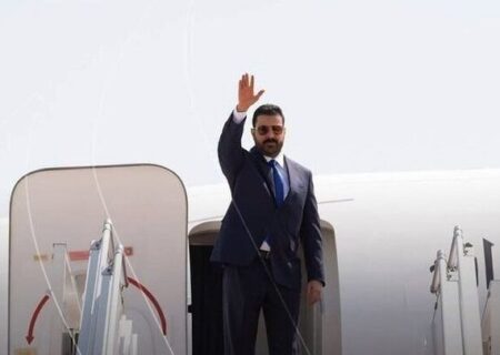 نخست وزیر عراق وارد تهران شد